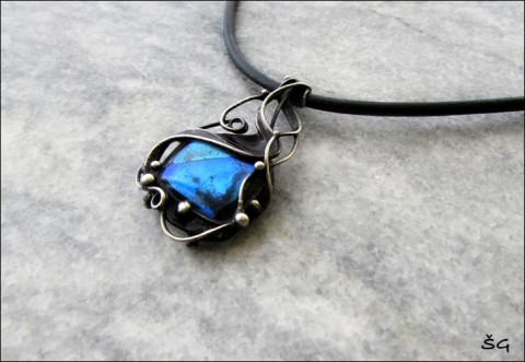 Náhrdelník - blue glow náhrdelník modrý skleněný cínovaný pájený ruční práce hand made 