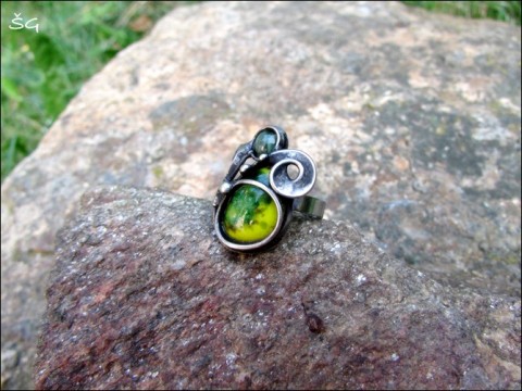 Prsten - žabí princ originální prsten sklo zelený fusing fantasy cínovaný handmade žabí princ 