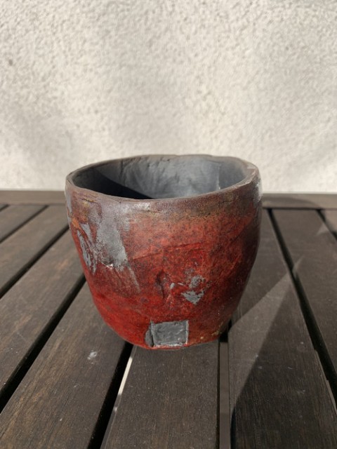 Japonský pohár z bronzovou glazurou dárek extravagantní keramický měděný pohár japonský rudý zajímavý přátelský chai wan 