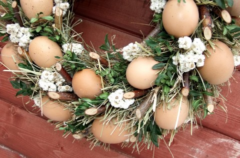 Vajíčkový velikonoční věnec dekorace jarní věnec velikonoce vajíčka velikonoční vejce kraslice na dveře 