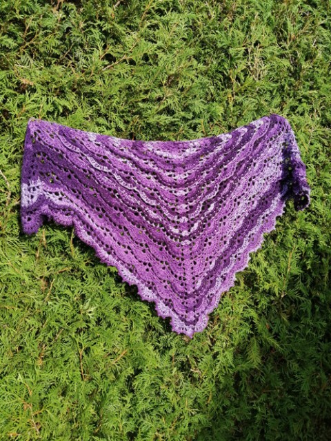 Šátek háčkovaný fialový šátek fialový háčkovaný 