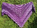 Šátek háčkovaný fialový
