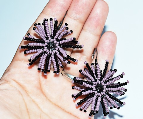 magické oko - náušničky náušnice fialová elegantní černá extravagantní šité lila swarovski rokajl náušničky šitý šperk 