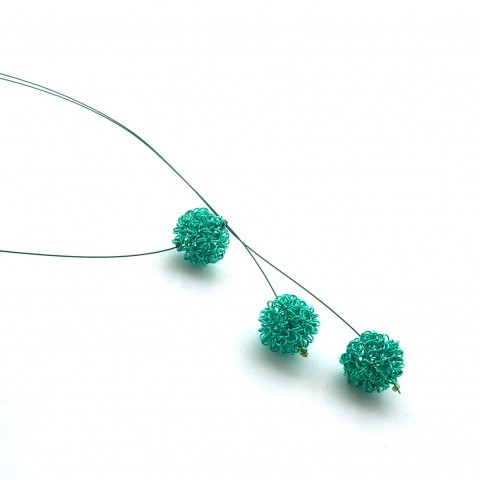 Zelená odrátkovaná - náhrdelník zelená zelený zelené asymetrický smaragdová jemný jednoduchý smaragdové smaragdový osobitý 