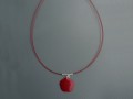 Červená menší kytka - náhrdelník