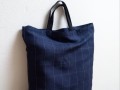Elegantní tmavě modrá taška