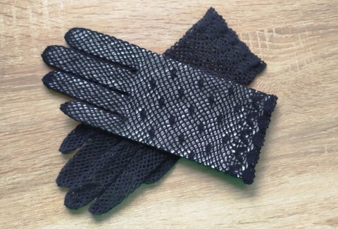 černé háčkované rukavičky krajka rukavičky crochet háčkovaná krajka lace gloves 