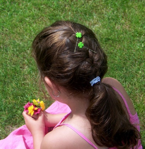 Štěstí do vlasů - sponky sponka zelená děti zelený zelené dětské čtyřlístek sponečka polymer čtyřlístky polymerová hmota do vlasů 