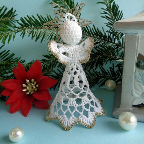 Andílek, zlatobíly s hvězdou č1 váza dekorace originální dárek ozdoby vánoce háčkovaná háčkovaný vánoční háčkování háčkované luxusní anděl andílek andělíček stromeček chvojí vanoční 