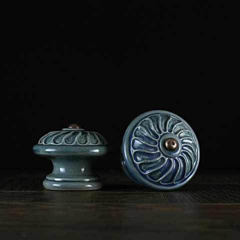 Úchyt / modrý - vzor č. 1 keramika keramické vintage keramický komoda starobylé nábytek rustikální starobylý úchyt knopek rustical rustikal knopka keramický úchyt šuflík 