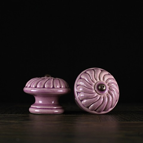 Úchyt / lila - vzor č. 2 keramika keramické vintage keramický komoda starobylé nábytek rustikální starobylý úchyt knopek rustical rustikal knopka keramický úchyt šuflík 