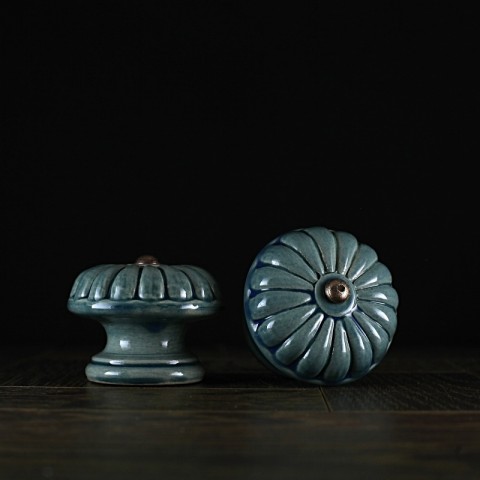 Úchyt / modrý - vzor č. 5 keramika keramické vintage keramický komoda starobylé nábytek rustikální starobylý úchyt knopek rustical rustikal knopka keramický úchyt šuflík 
