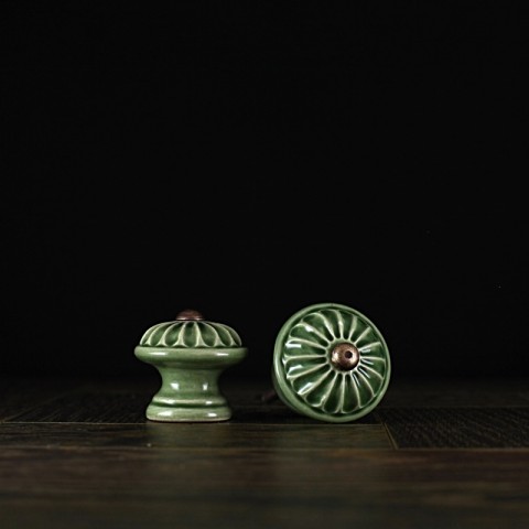 Úchyt / zelený - vzor č. 4 keramika keramické vintage keramický komoda starobylé nábytek rustikální starobylý úchyt knopek rustical rustikal knopka keramický úchyt šuflík 