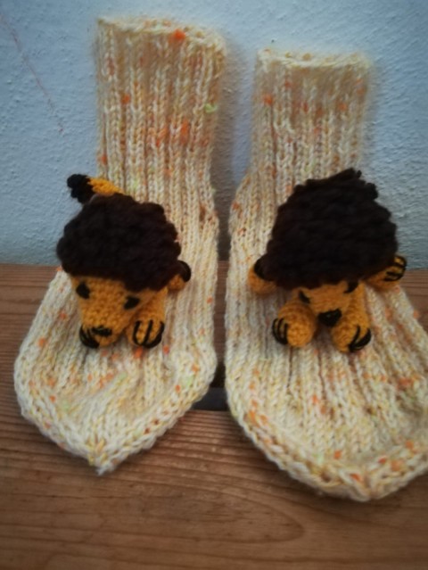 Pletené ponožky se zvířátky dárek dáreček pletené ponožky pozornost teplé ruční práce hand made ponožky se zvířátky 