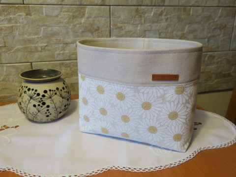 LÁTKOVÝ KOŠÍK - KOPRETINY dekorace dárek kuchyně košík koš bavlna puntíky organizér koupelna textilní látkový na drobnosti renopast vystužený 