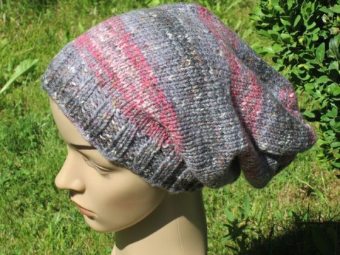 Čepice pletená -  růžovo šedá čepice pestrobarevná čepka hučka pro ženy pletená čepice 