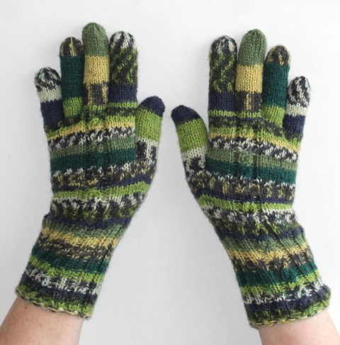 Rukavice pletené ručně Lesní zelená bílá černá hnědá žlutá zimní podzimní rukavice rukavičky prstové ivka 