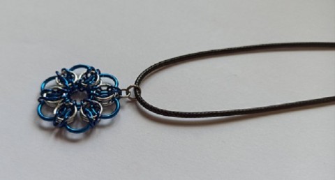 Náramek Kelt - modrý náhrdelník kroužkování chainmaille náhrdelník z kroužků 