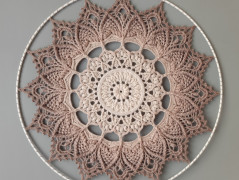 Háčkovaná vánoční vločka č. 24