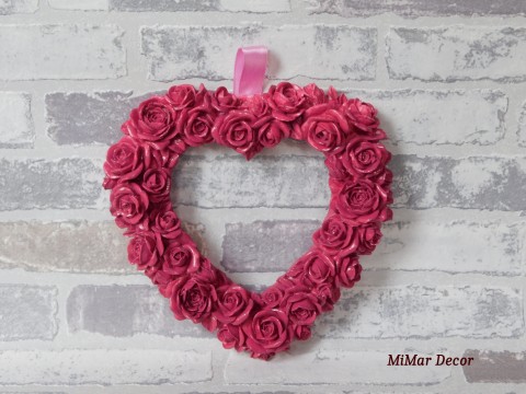 Srdce s květinami FIALOVO-RŮŽOVÁ srdce dekorace dárek srdíčko na zeď na zavěšení pro radost odlitek 