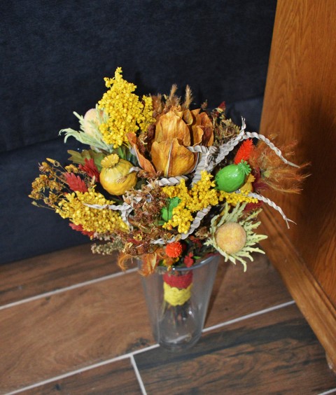 z vesela :) dekorace originální dárek jarní žlutá kytice sušená veselá žlutozelená máky interiérová do bytu bylinková optimistická roztržitá 