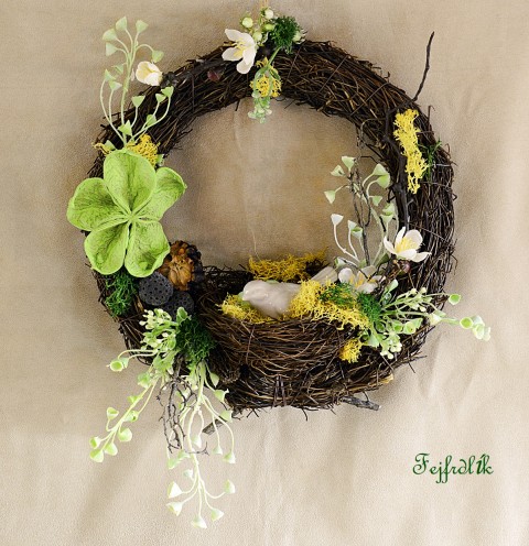 vítej jaro... originální zelený jarní přírodní věnec proutěný hnízdo hnědozelený 