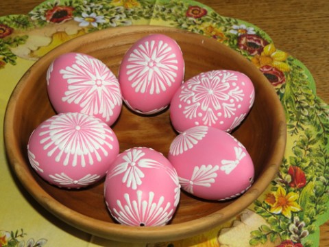 Velikonoční kraslice - růžové velikonoce voskované vajíčka kraslice vajíčko skořápka svátky velikonoční kraslice výdutek vyfouklé vajíčko 