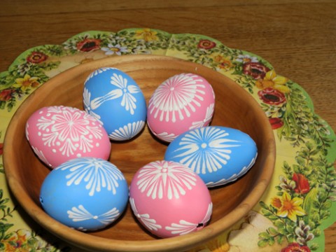 Velikonoční kraslice - sv.modré-růž velikonoce voskované vajíčka kraslice vajíčko skořápka svátky velikonoční kraslice výdutek vyfouklé vajíčko 