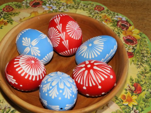 Velikonoční kraslice - sv.modré-čer velikonoce voskované vajíčka kraslice vajíčko skořápka svátky velikonoční kraslice výdutek vyfouklé vajíčko 