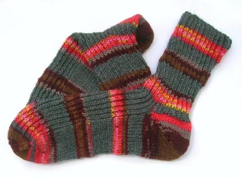 Pánské ponožky délka chodidla 28 cm barevné pletené jemné ponožky pruhované proužkaté teplé ruční práce 