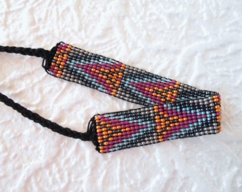 Tkaný korálkový náramek indiánský náramek letní barevný vzorovaný indián indiánský tkaný přátelství 