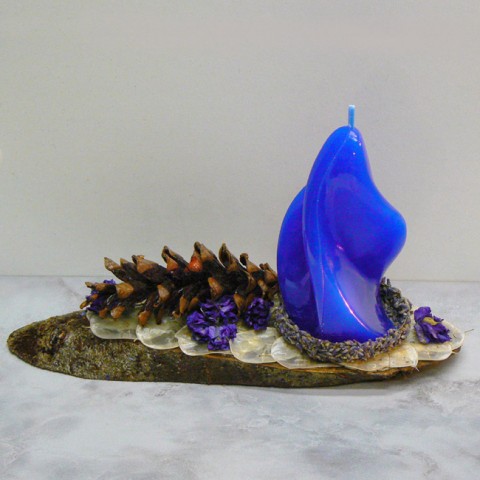 Svícen - plamen a šiška dřevo dekorace svíčka dárky ruční výroba sušené květiny 