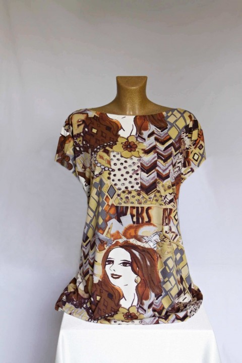 Tunika/tričko - velikost na přání portrét slovo tunika halenka tečky dívka šitá tričko písmo geometrický abstraktní nápis obličej 