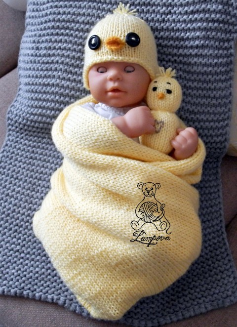 Kuřátko na focení dárek čepice čepička velikonoce miminko dětské kuře kuřátko pletená pro děti na focení newborn bonetka 