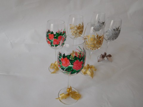 SKLENIČKY NA VÍNO/svatební víno folklor lidový vzor malované skleničky sklenice na víno dárkové sklo lidová vzor folklorní vzor 