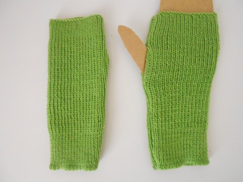 Návleky na ruce vlna sleva z 155,- zelená vlna návleky ruce 