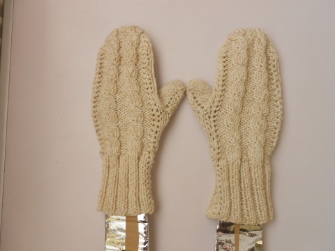 Ručně pletené palčáky s merinem béžová akryl rukavice melír merino teplé 