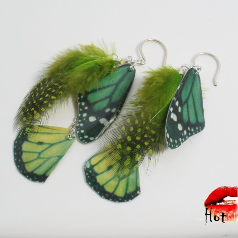 Náušnice N°4 zelená náušnice perlička peří peříčka motýlí křídla hot hott 