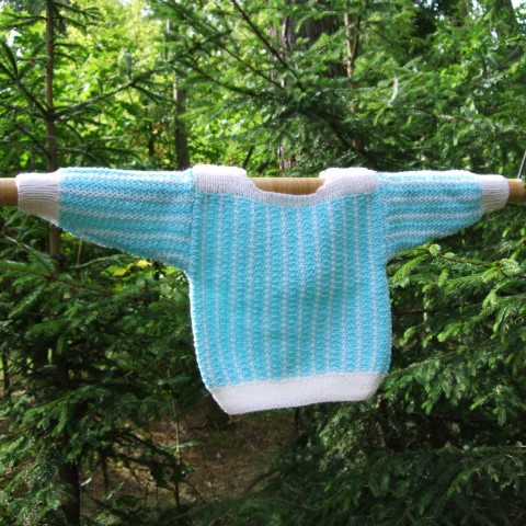 Dětský svetřík / modrobílý ruční dětský svetr vzorek 