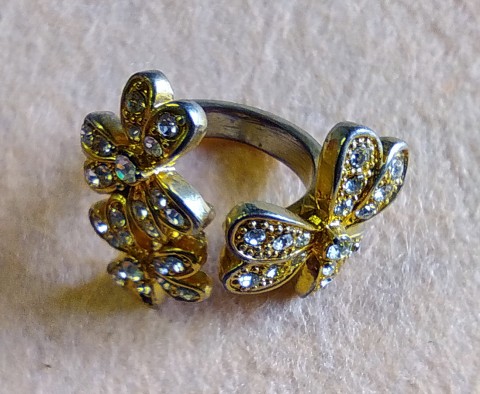 Prsten kytkový prsten vintage retro štrasové kamínky 