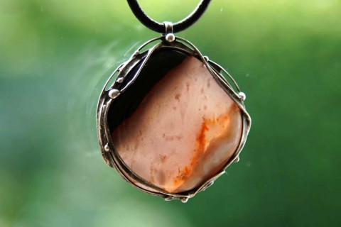 Síla v kameni (sardonyx) náhrdelník přívěsek kámen talisman amulet sardonyx 