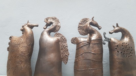 Keramika. Koník z bronzu. sperkyjoha mozaika keramika soch 