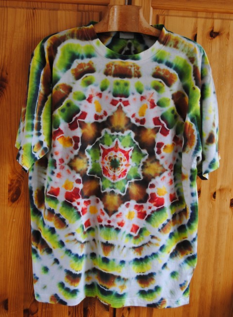 Tričko XL - Doma v lese přírodní léto lesní tričko les mandala hippies pánské batikované 