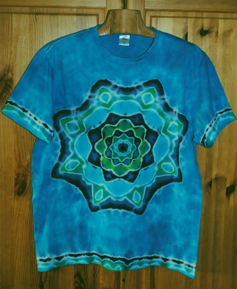 Tričko  - Rozkvetlé moře voda moře léto tričko mandala hippies pánské batikované 