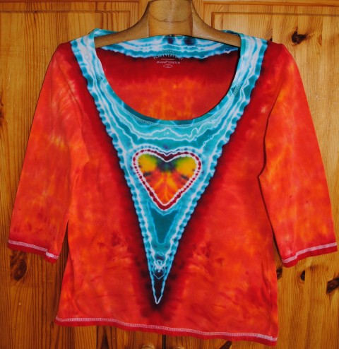 Batikované tričko  - Hořím láskou červená srdce srdíčko batika léto tyrkysová hippie batikované bohémské 