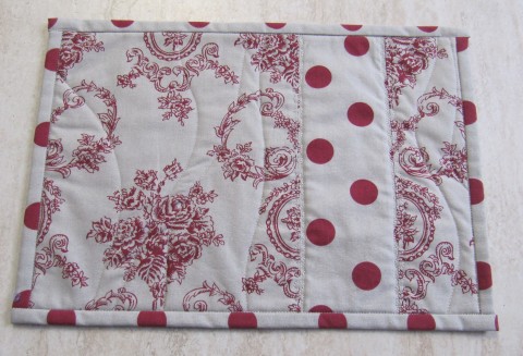 Prostírání červený puntík dekorace patchwork prostírání; bavlna 