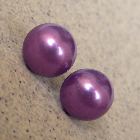 Fialkové - náušnice voskované perle fialové náušnice fialkové náušnice fialové kabošony voskované kabošony plastové voskované perle 