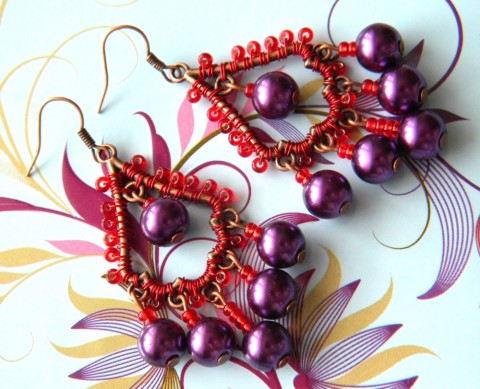 Fialovo-červené náušnice náušnice ramínka visací rokajl drátek ramínkové voskované perle 