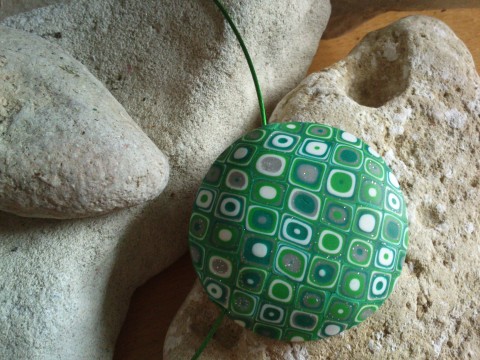 Zelený Klimt náhrdelník přívěsek zelená bílá stříbrná polymery fimo obruč klimt 