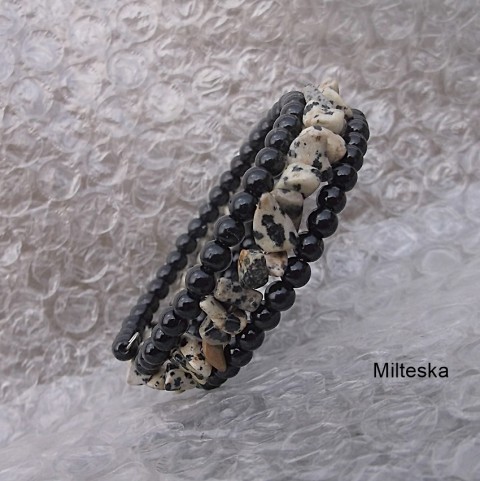 náramek-jaspis leopardí s černou náramek drát černá hnědá jaspis zlomky paměťový modní doplněk .korálky 